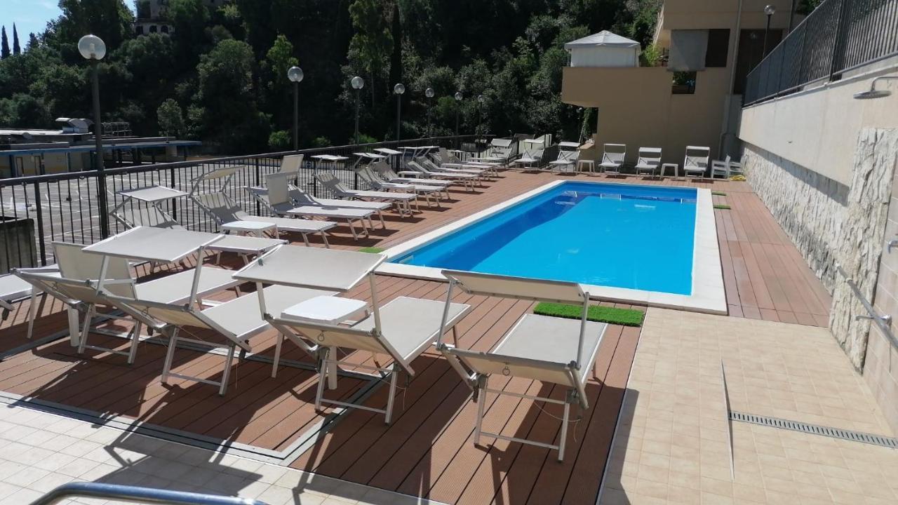 Marcandrea Apartment Taormina Ngoại thất bức ảnh
